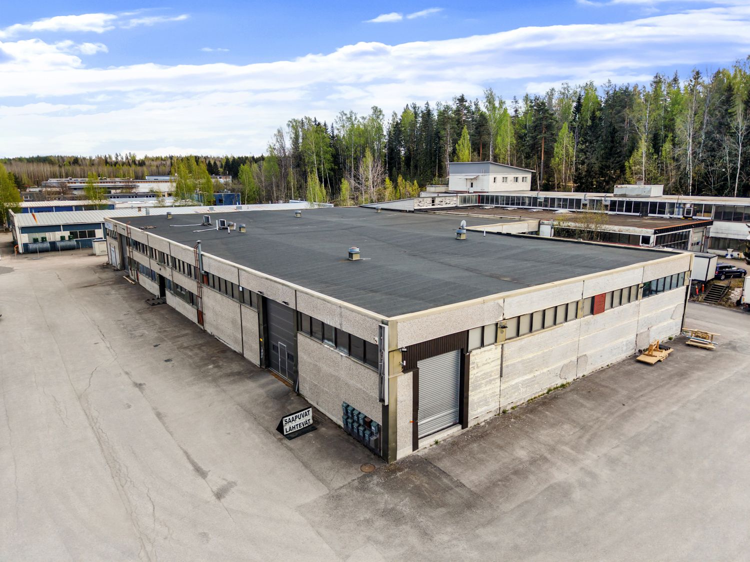 Tuotantotilaa Keravan ytimestä strategisella sijainnilla

Etsitkö uusia puitteita yrityksesi tuotannolle? Nyt vuokrattav...