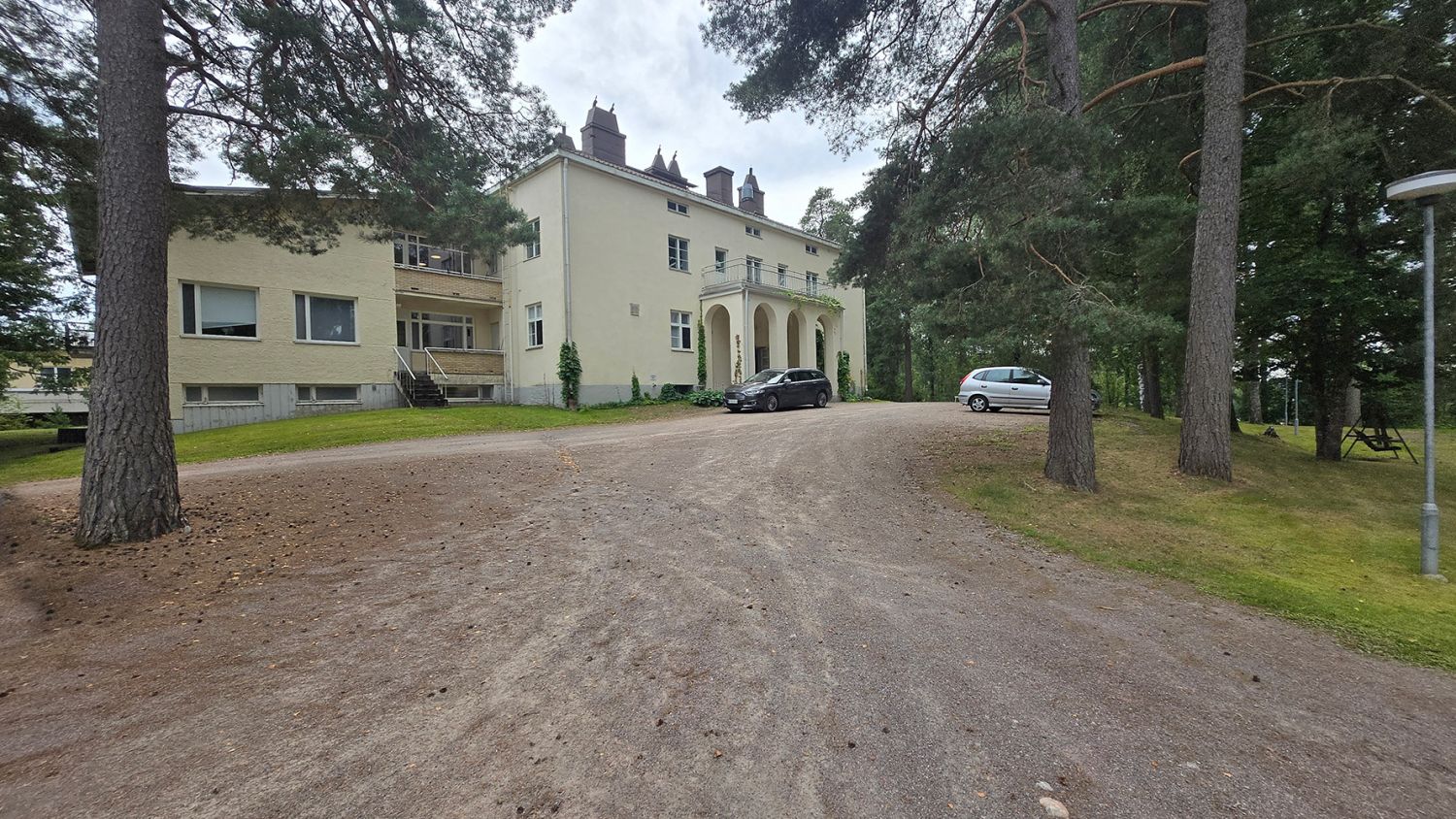 Toimintavalmis palvelutalo Keskusta Askola