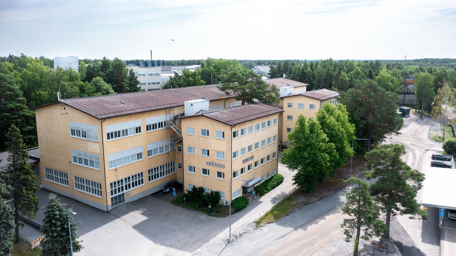 Strömberg parkilla on nyt vapaa tilaa !