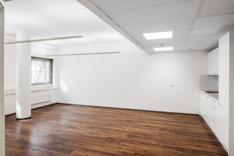 82 m²