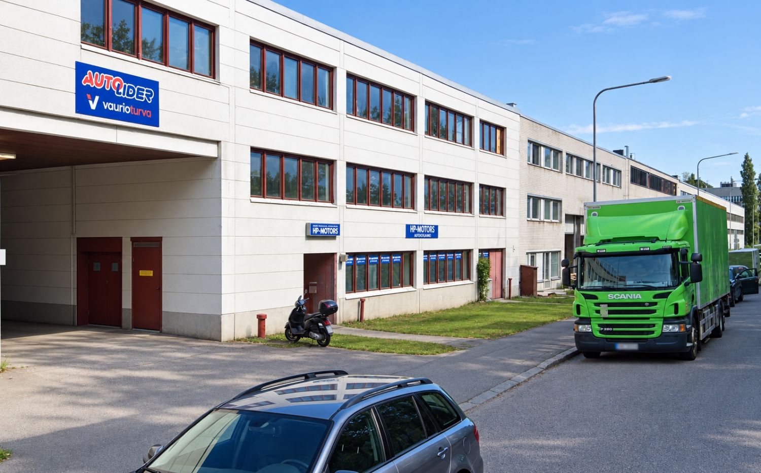 Remontoitu työtila puuntyöstöön Laippatiellä Roihupellossa