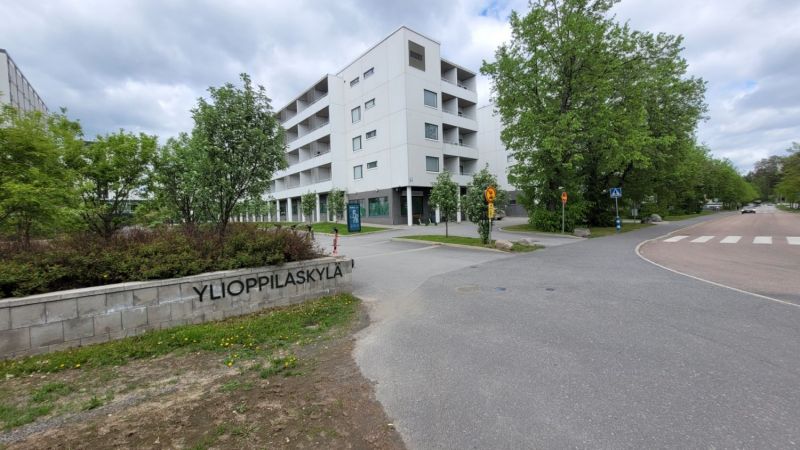 Julkisivu