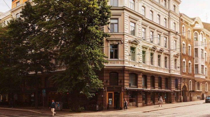 Vuokrattavana 246 m2 premium-tason toimistotila Bulevardilta. Tilassa on jäähdytetty koneellinen ilmastointi ja Cat 6a-t...