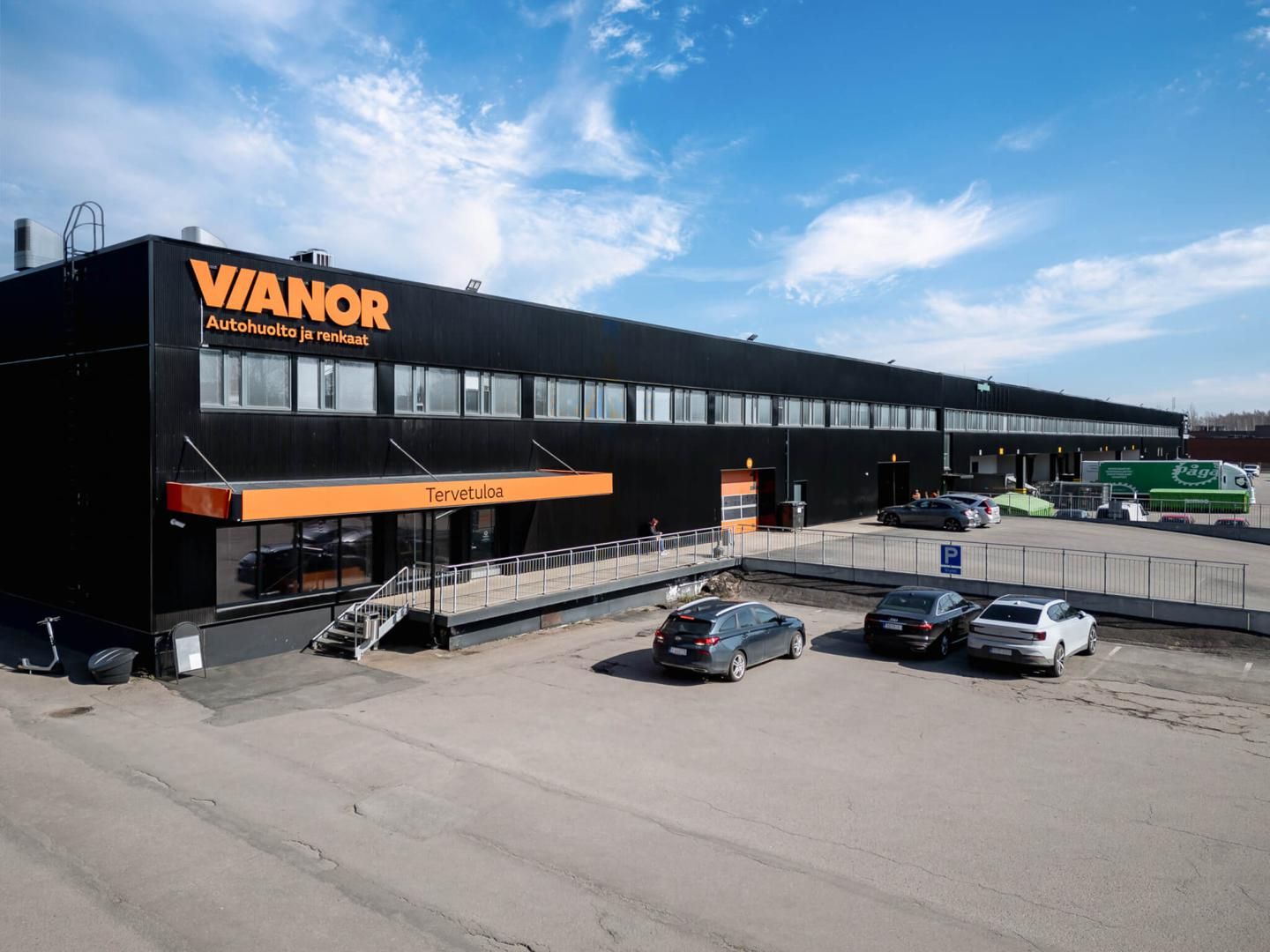 Viihtyisiä ja rauhallisia toisen kerroksen toimistotiloja Konalassa, alle 1000 m2