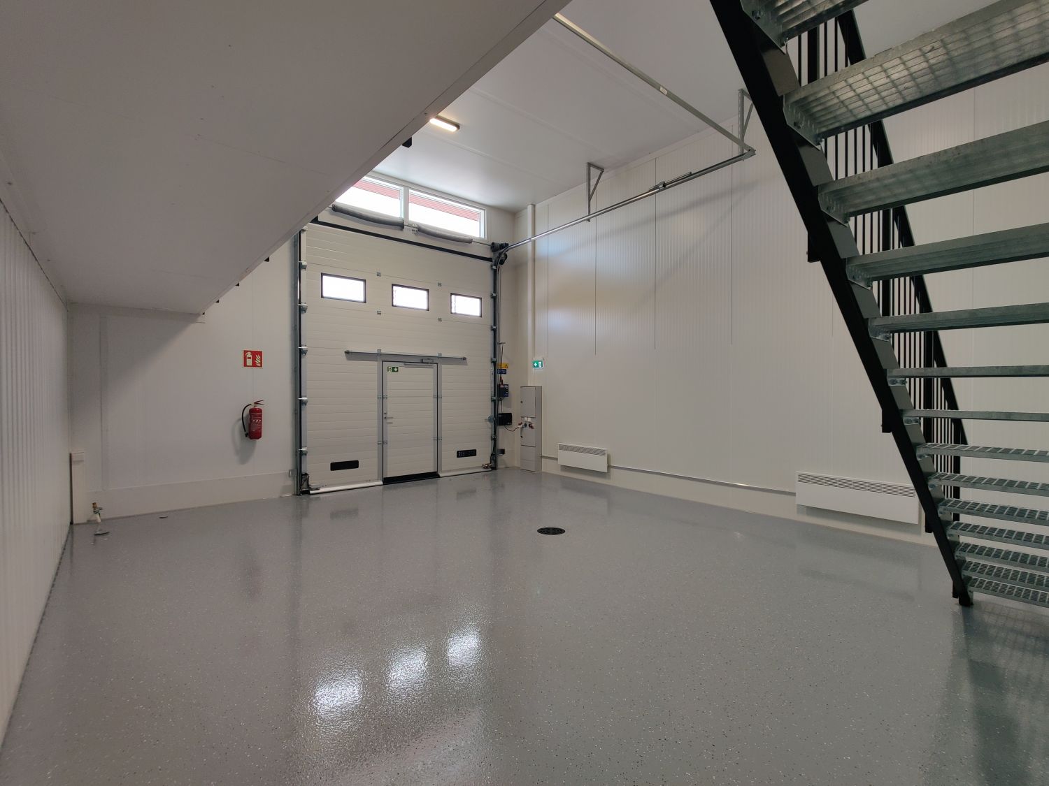 Keravan Talliosakkeelta yhteensä 106 m² – kaksi tilaa yhdessä (tilat 19 ja 20).
