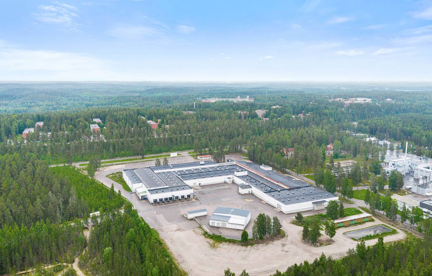 Monipuolista tuotanto- ja varastotilaa joustavilla ratkaisuilla