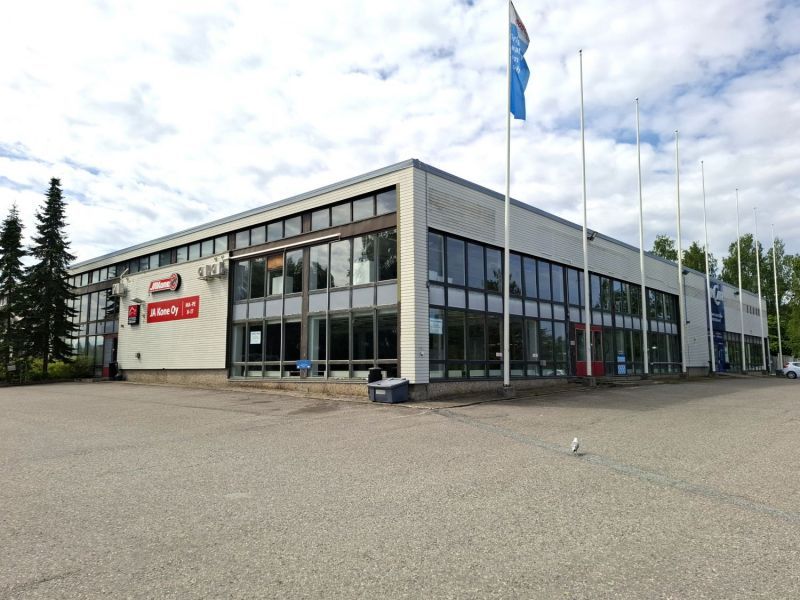 Vuokrataan tilava ja monipuolinen 820,9 m² toimitilakokonaisuus Kuopiossa, osoitteessa Väliköntie 6.

Kokonaisuus käsitt...