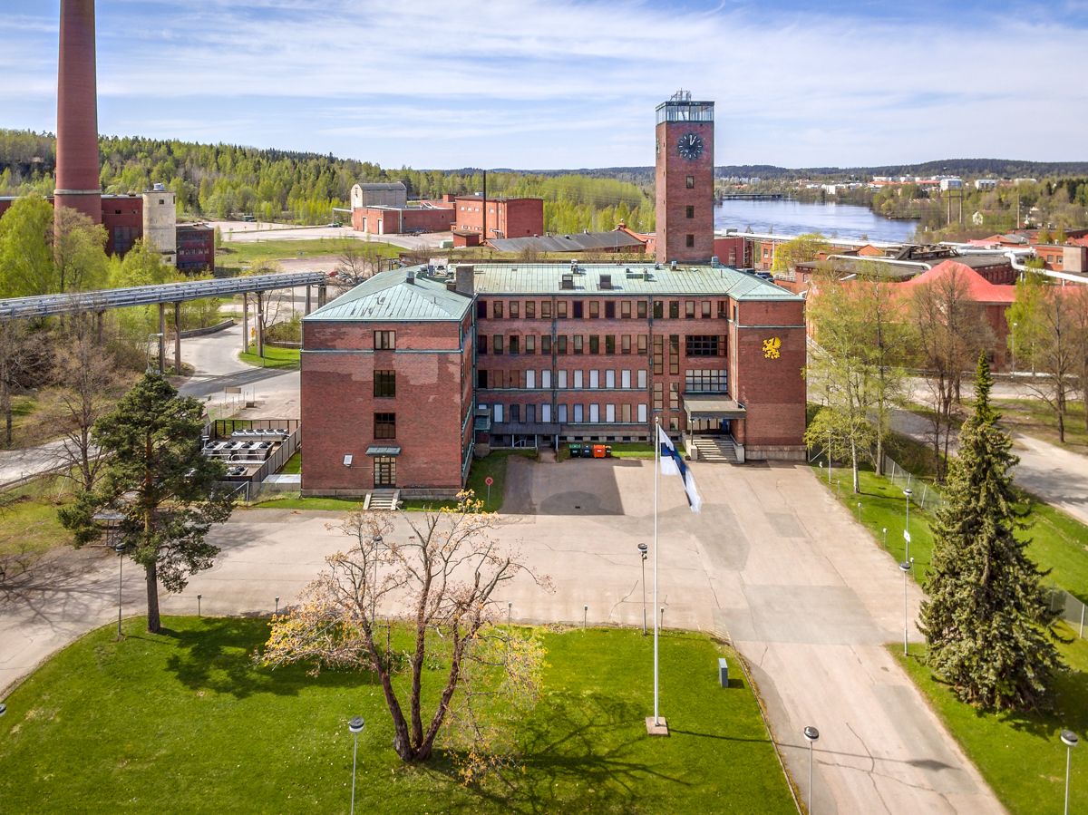 Vuokrataan toimisto- ja varastotilaa