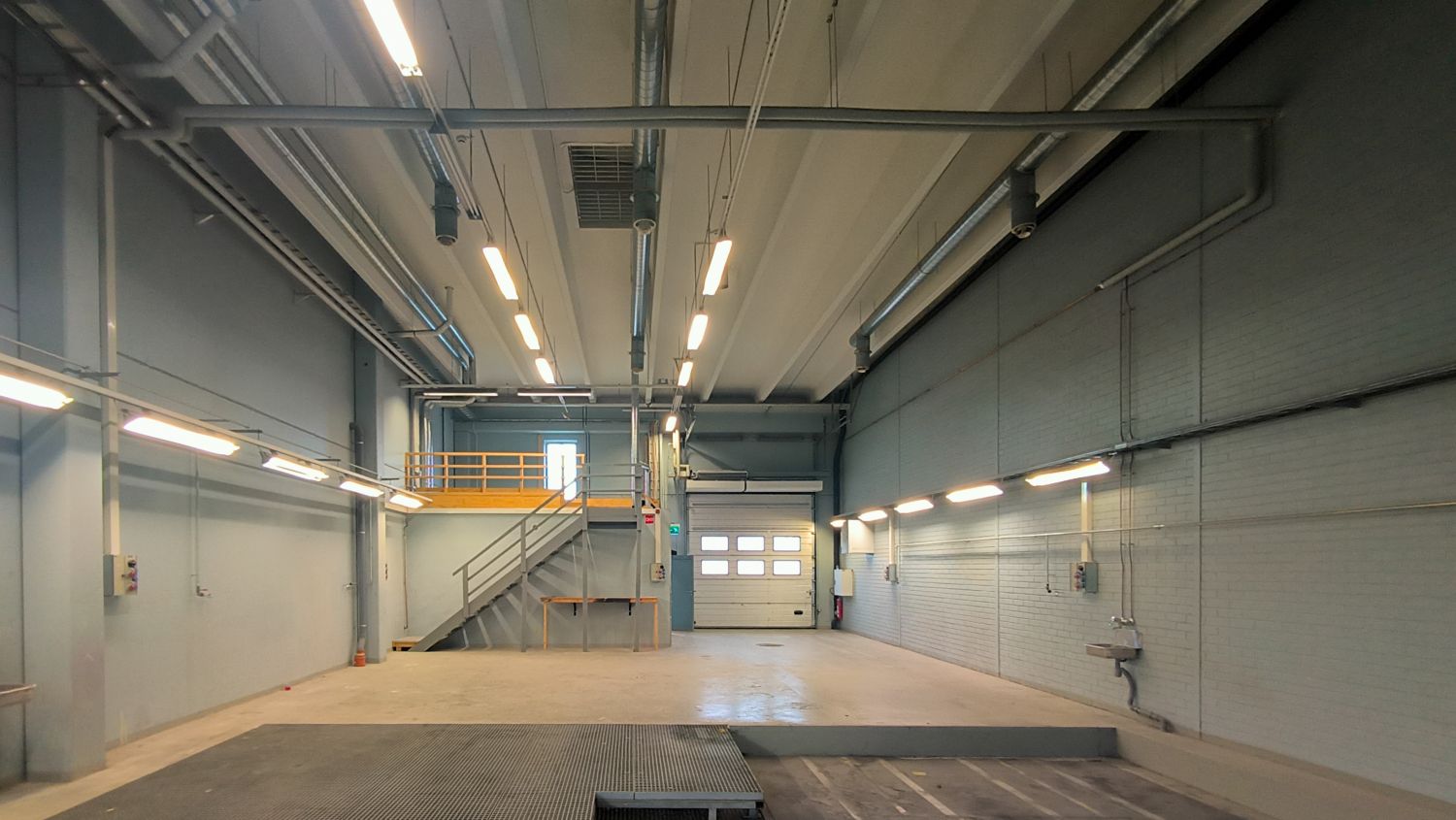 Vuokrataan monipuolinen 228 m² toimitila  Hatanpää, Tampere!

Katutason toimitila tarjoaa erinomaiset puitteet esimerkik...
